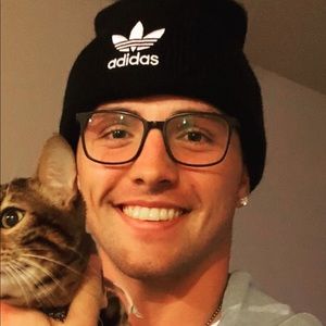 Meet your Posher, Kyle